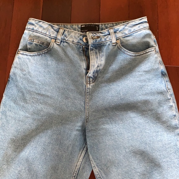 ASOS design petite mom jeans - Picture 2 of 6